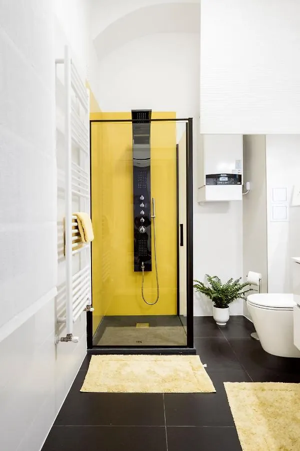 Downtown Luxury Jacuzzi Apartment Budapešť
